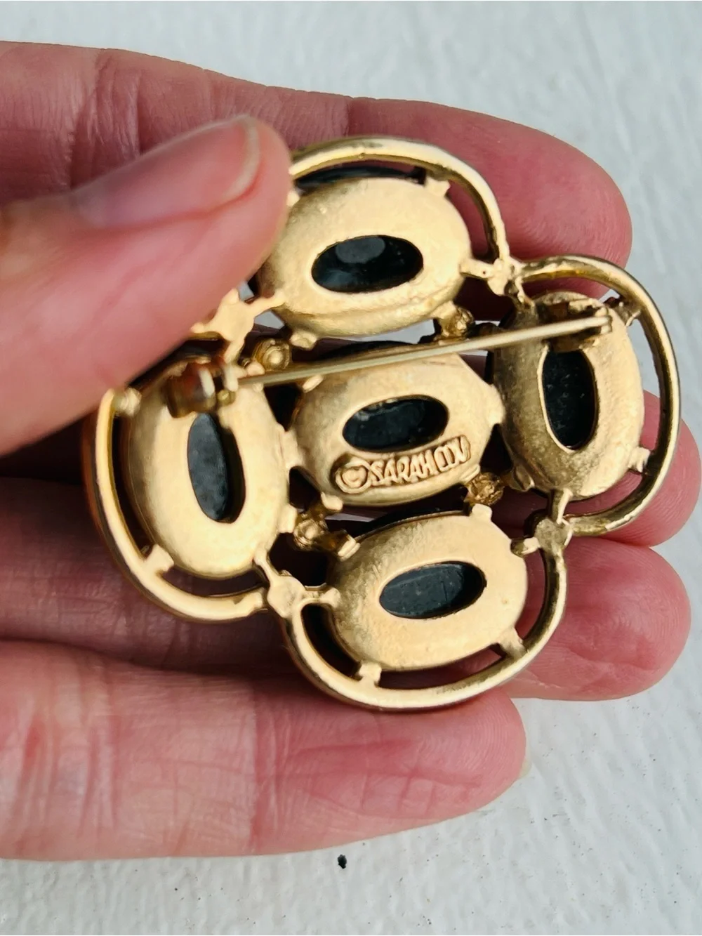 Sarah Coventry Light of The East Brooch